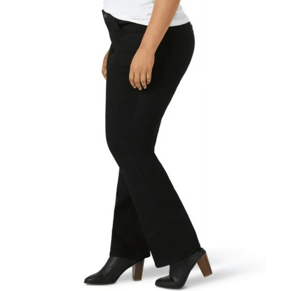 Lee - Mid Rise Bootcut Black Jeans Plus Size Petite - Picture 16 of 16